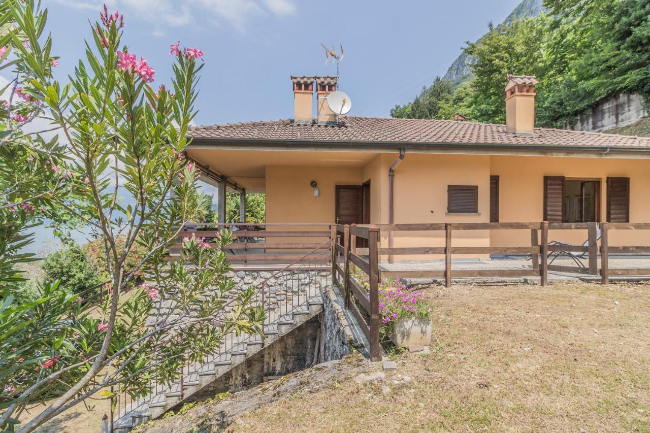 Lisander Apartment Varenna