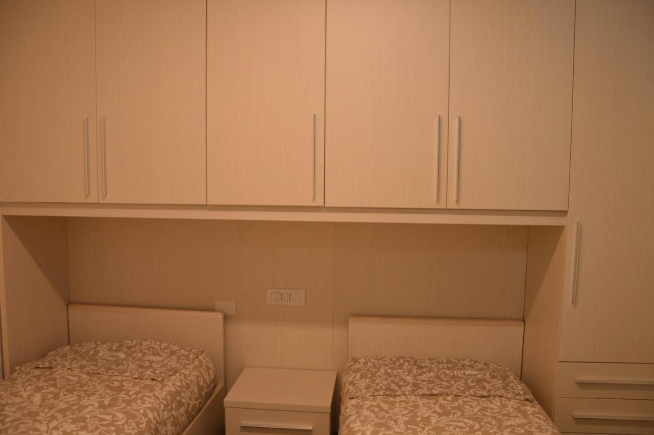 Rose Apartment