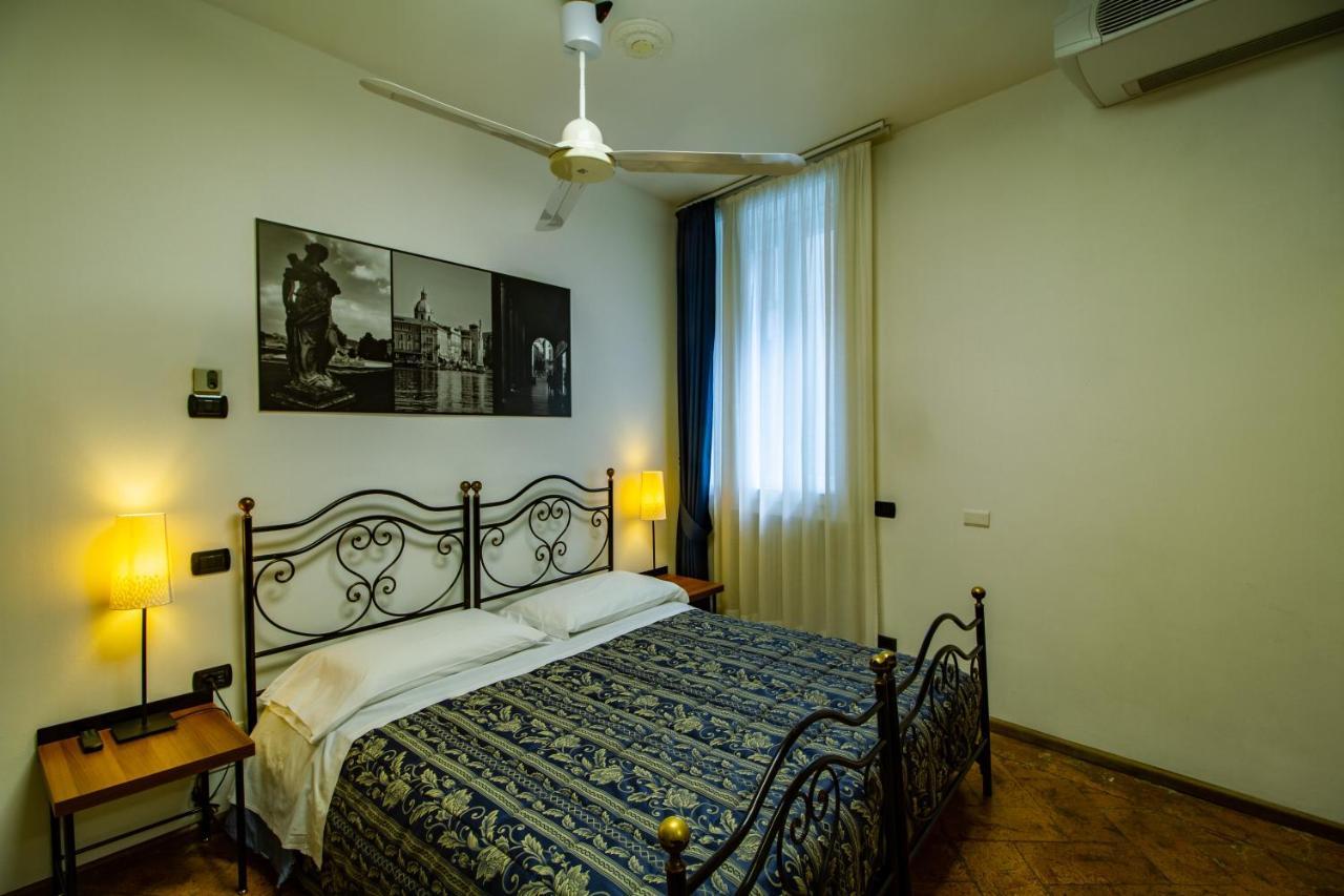 Guest house In Riva Al Como