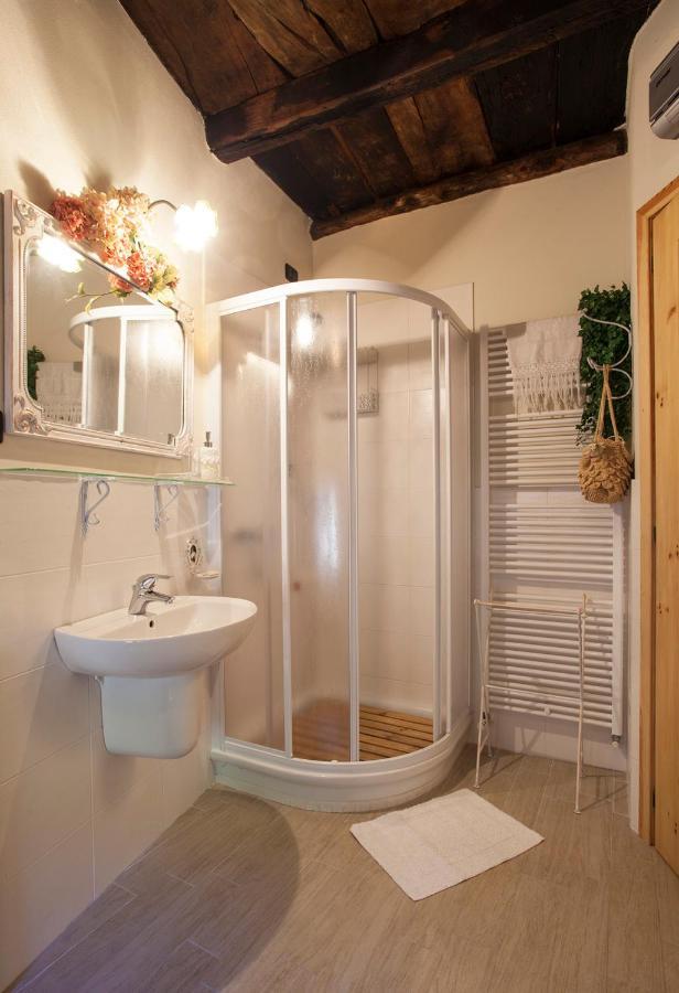 Papillon Bed & Breakfast *