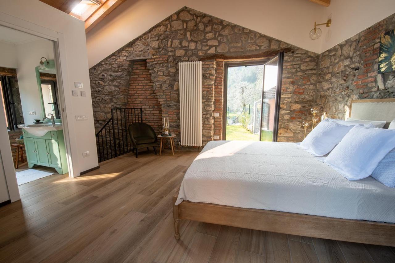 Lora Villa, With View Villa *