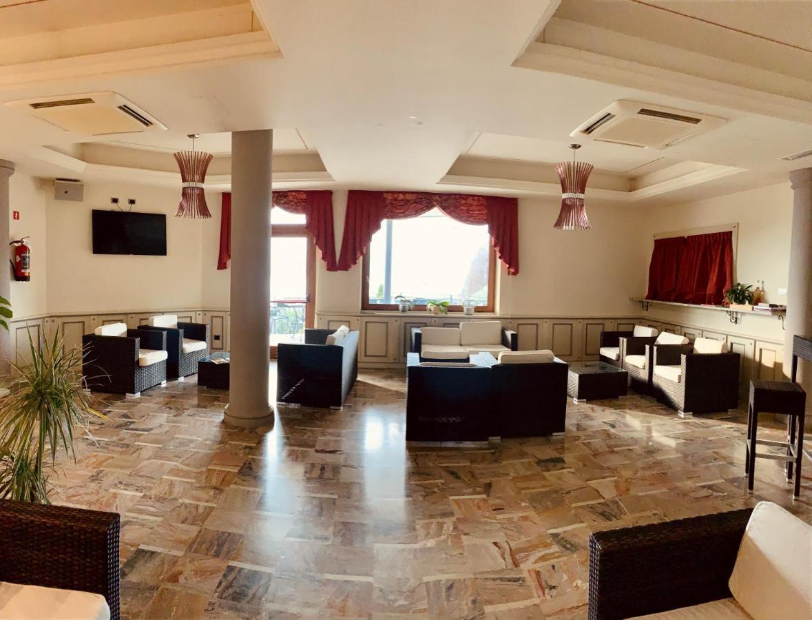 Saligari Hotel
