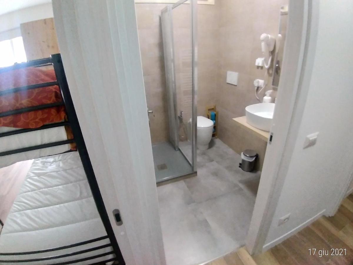 Cornizzolo Hostel *