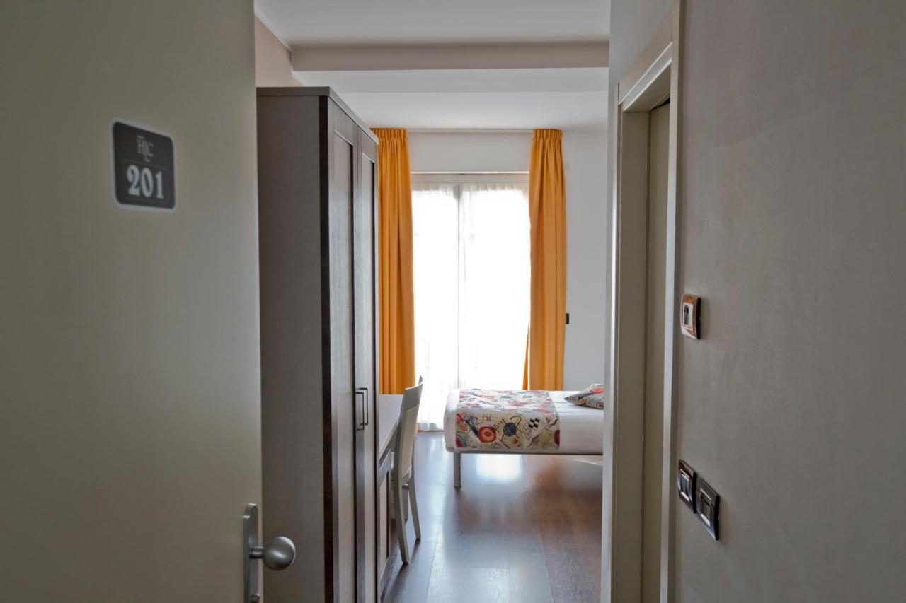 Hotel Di 4*