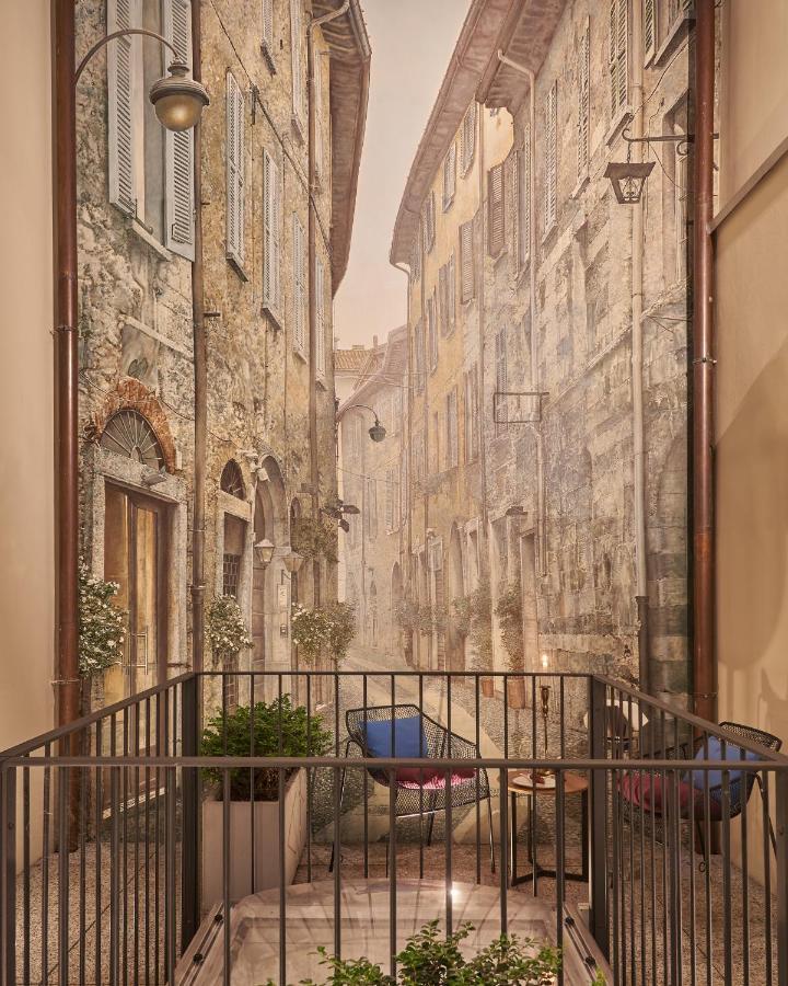 73 Boutique Hotel 4*
