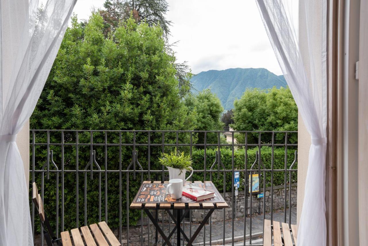 With Balcony And Private Parking Apartment