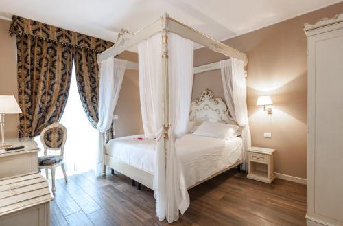Garni Hadeel Hotel Cadenabbia