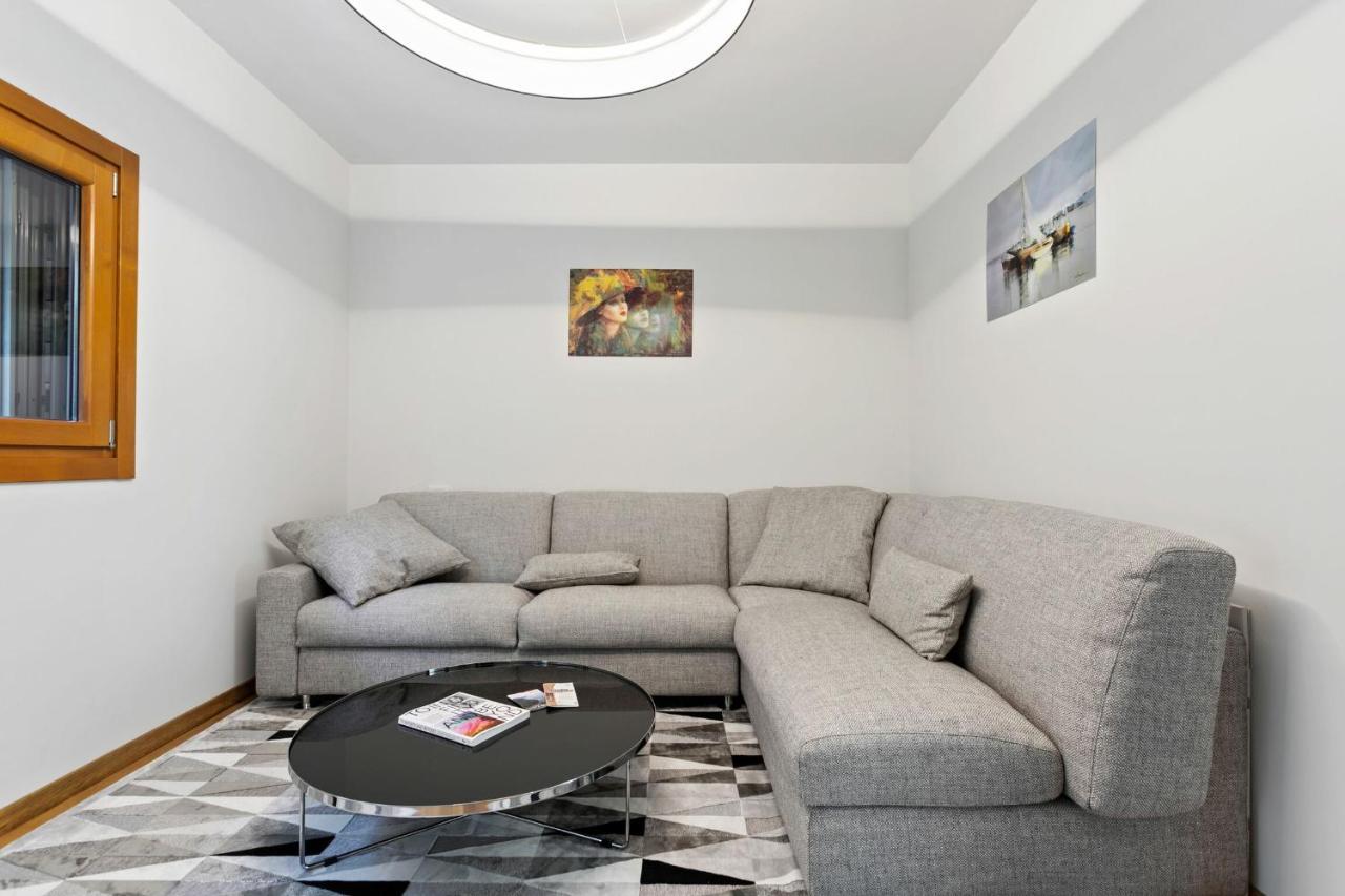 Vista 180 By Halldis Appartamento Perledo