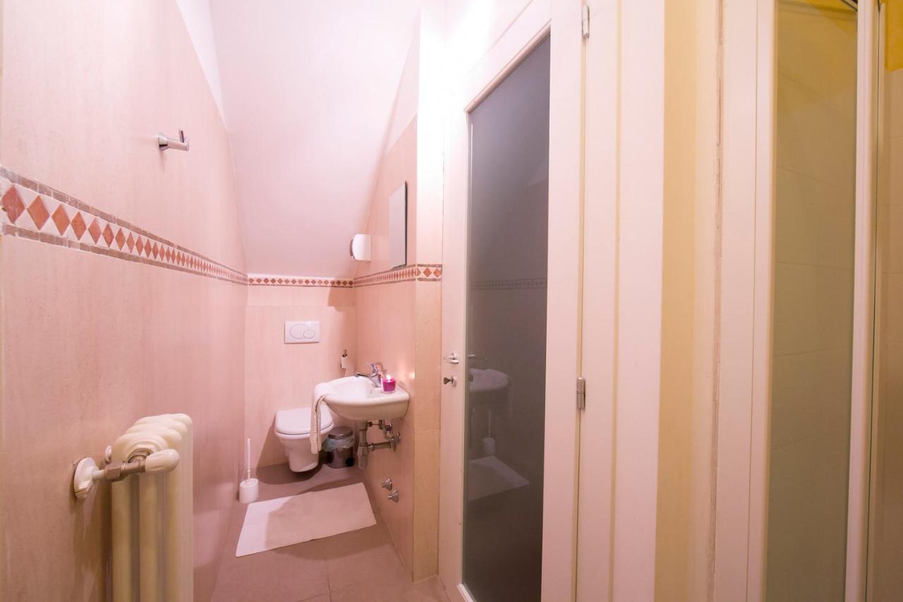 Residenza Regina Laglio