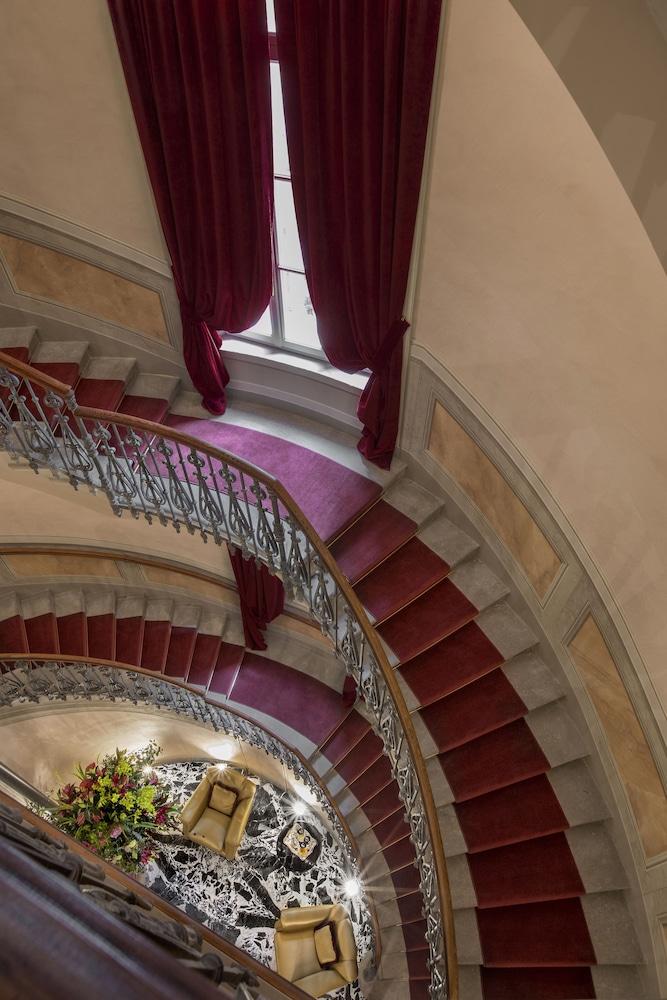 Vista Palazzo - Small Luxury Of The World 5*