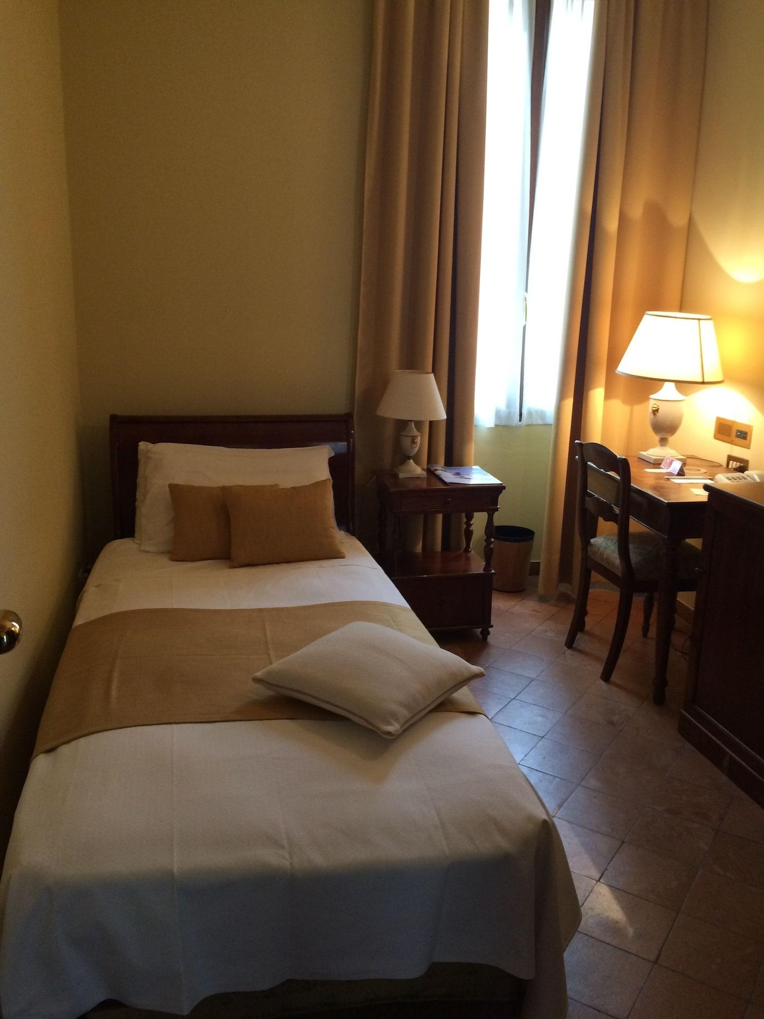 Hotel Le Due Corti Como