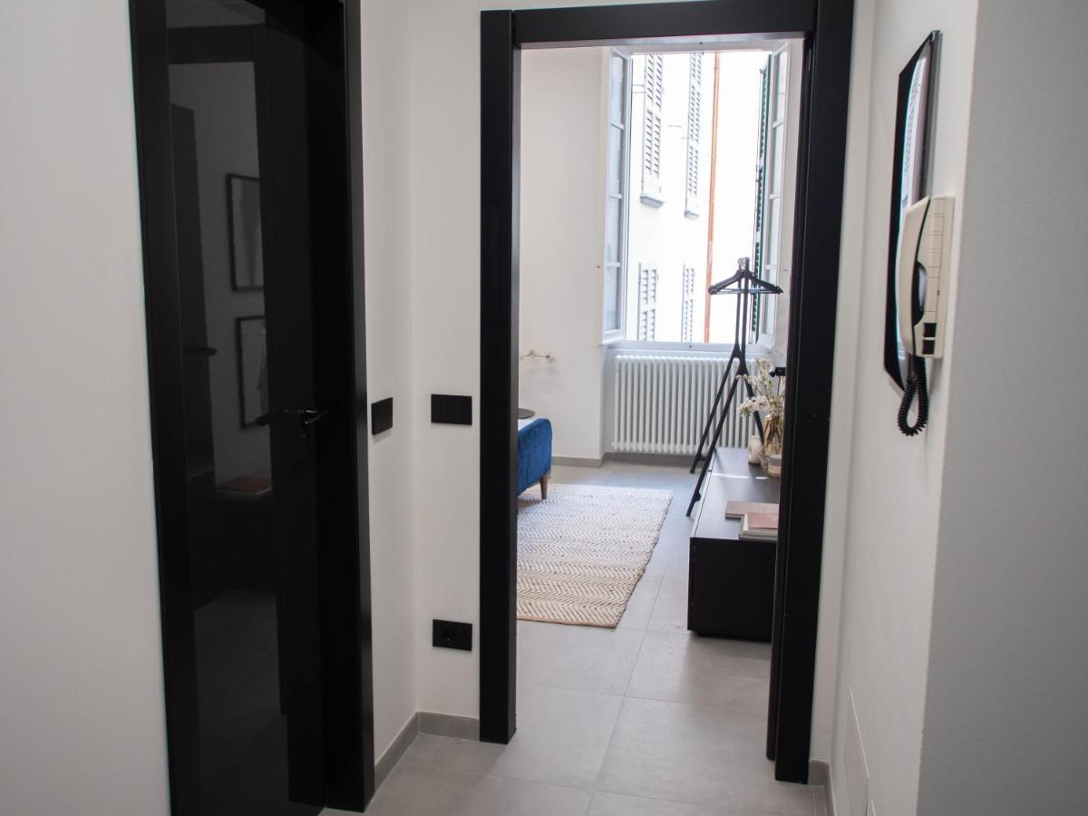 Apartment Exclusive 130 Mq With Lake And Domo View + Terrace