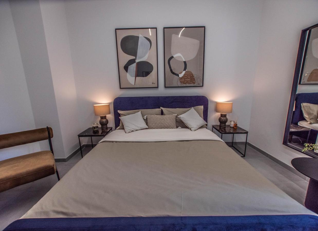Exclusive 130 Mq With Lake And Domo View + Terrace Apartment