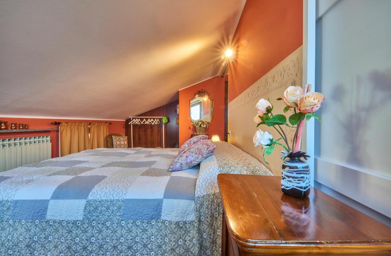 - Foresteria - Frontelago Bed & Breakfast Mandello del Lario