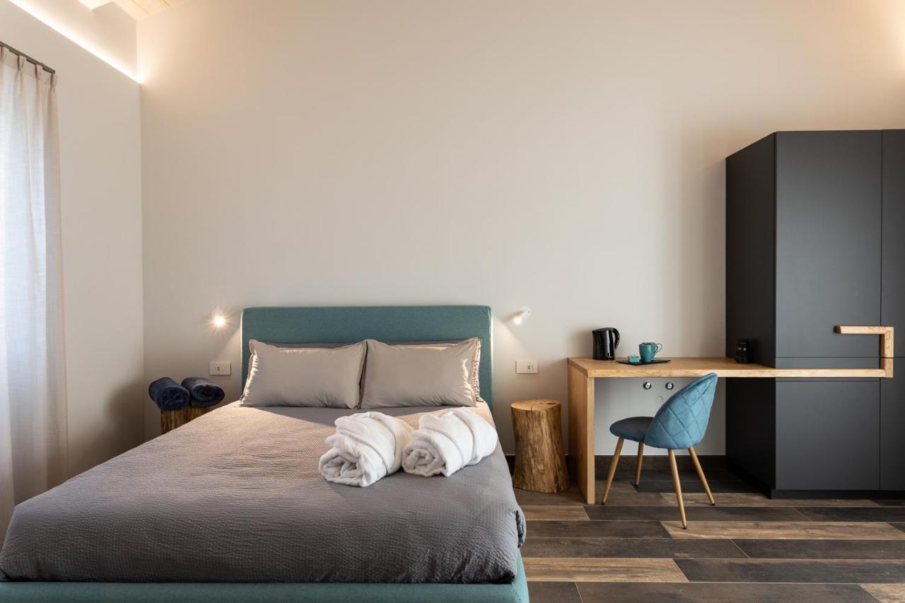 Il Medeghino Farm stay Musso