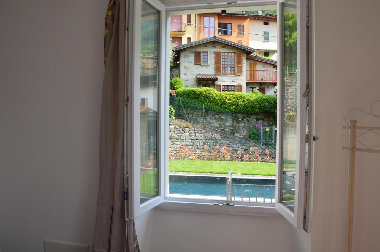 Apartment Lescen White - View