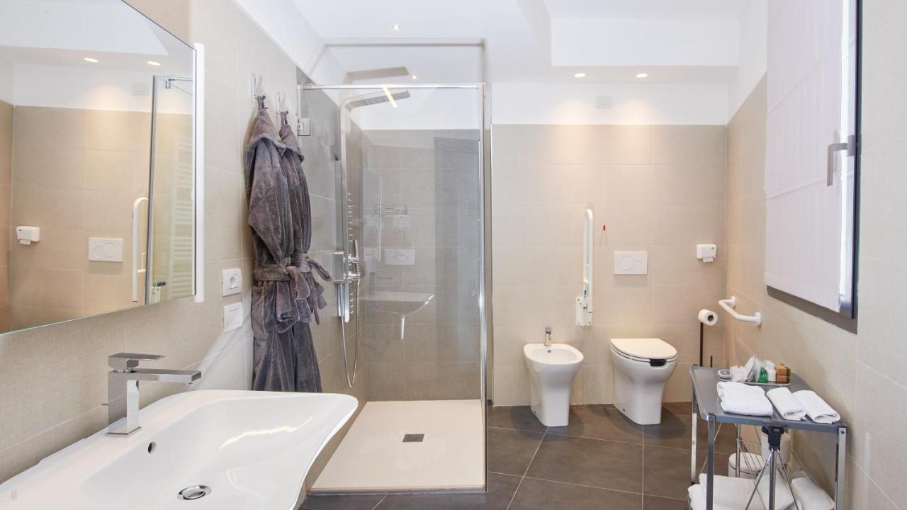 Hotel Lago 4* Torno