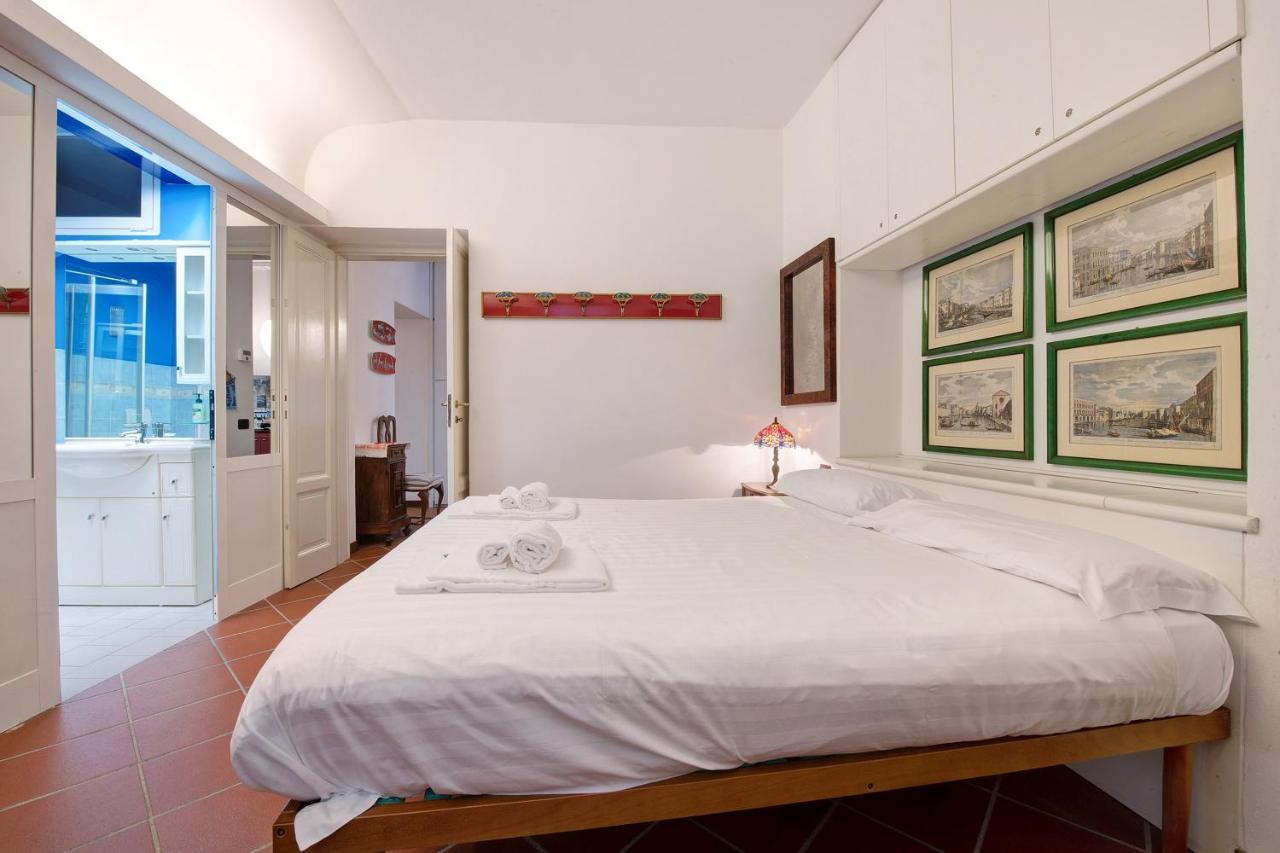 Sofia Apartment *
