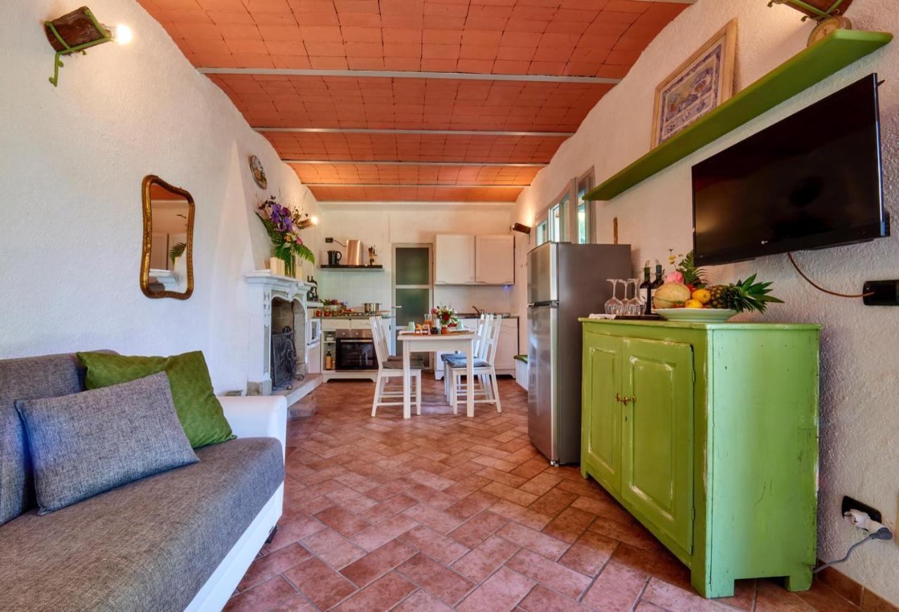 La Casetta Nel Bosco - Hot Tube And Sauna * Lierna