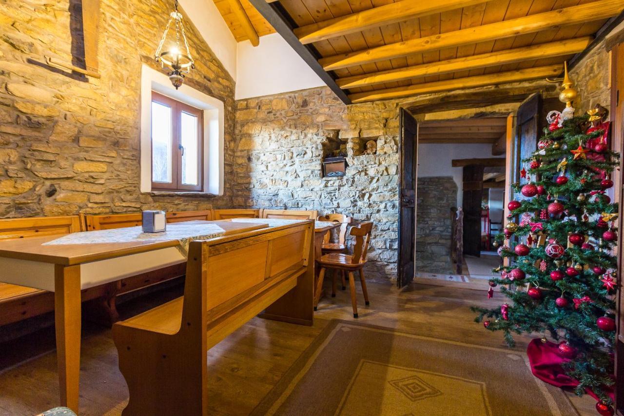 Le Casette Di Laila Farm stay *
