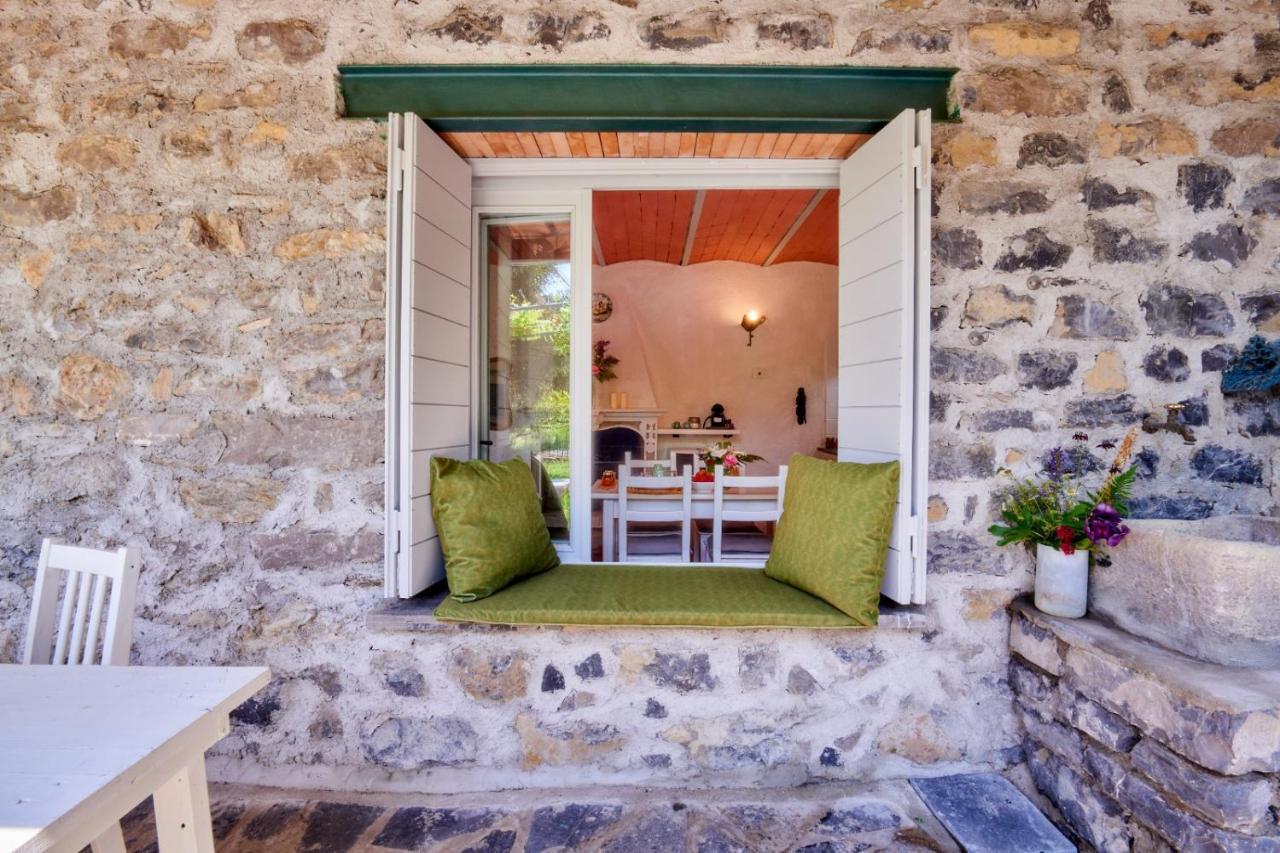Holiday home La Casetta Nel Bosco - Hot Tube And Sauna Lierna