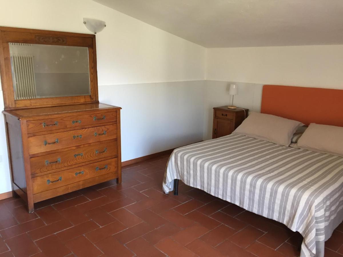 Eden Jacuzzi Pool & Private Parking Apartment Domaso