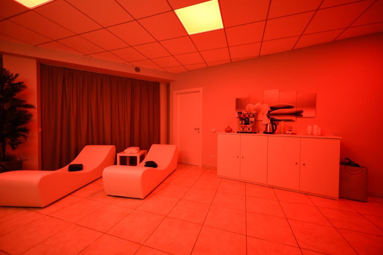 Lumin Hotel Cremia