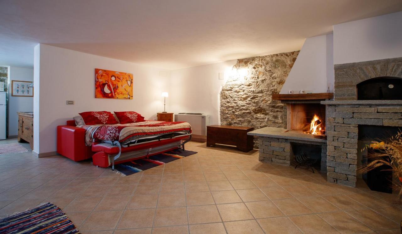 Apartment Il Como' Della Civetta - Taverna “la Fenice” Stazzona