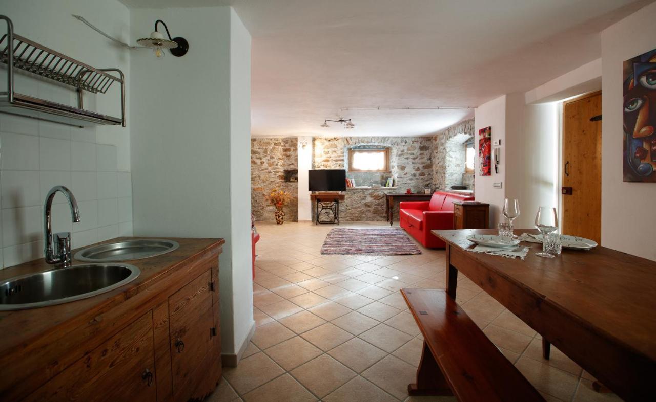 Il Como' Della Civetta - Taverna “la Fenice” Apartment *