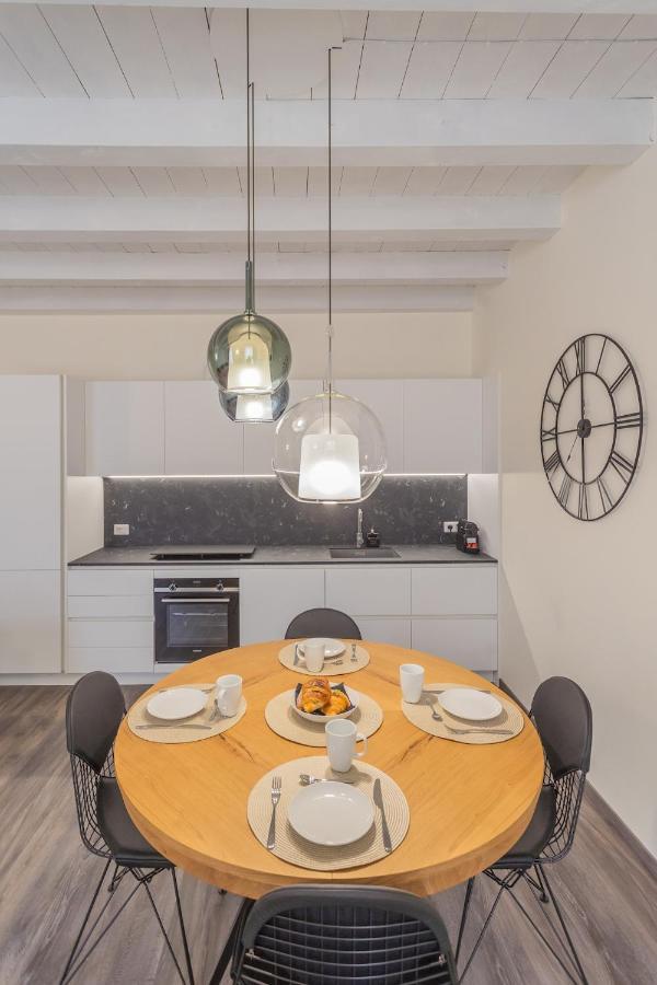 Modern & Stylish In By Rent