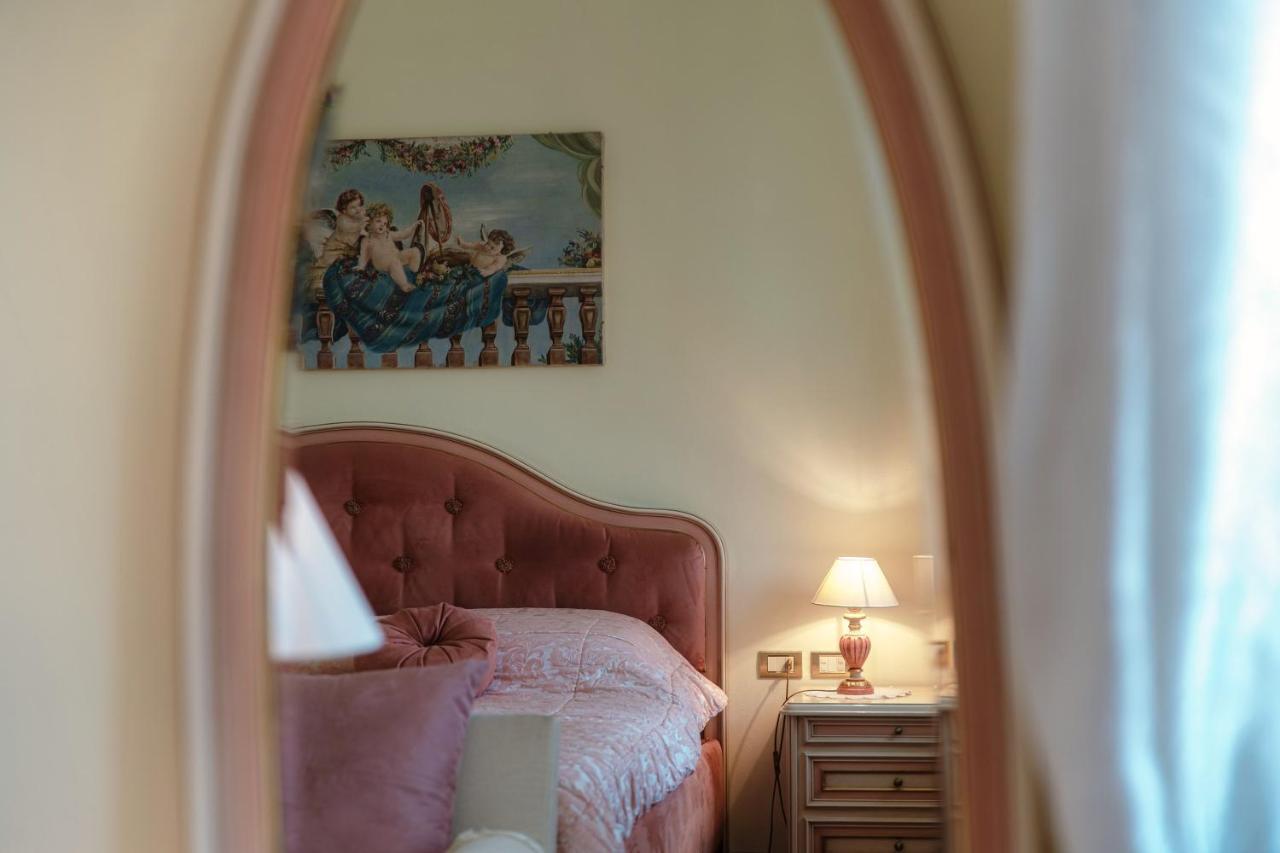 Charming & Luxury Villa *