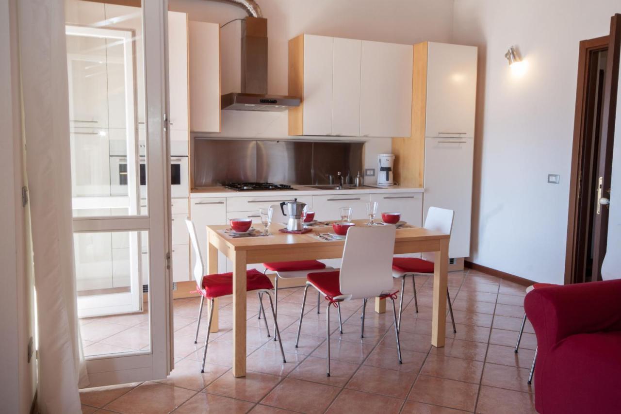 Casa Del Sole - Sleeps 4 With Shared Pool Casa vacanze Pianello Del Lario