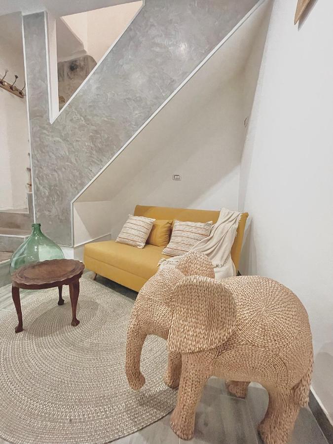 Lg - Boutique And - Apartment