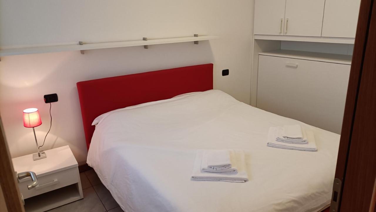 With Swimming Pool And View - Larihome A17 Apartment Gera Lario