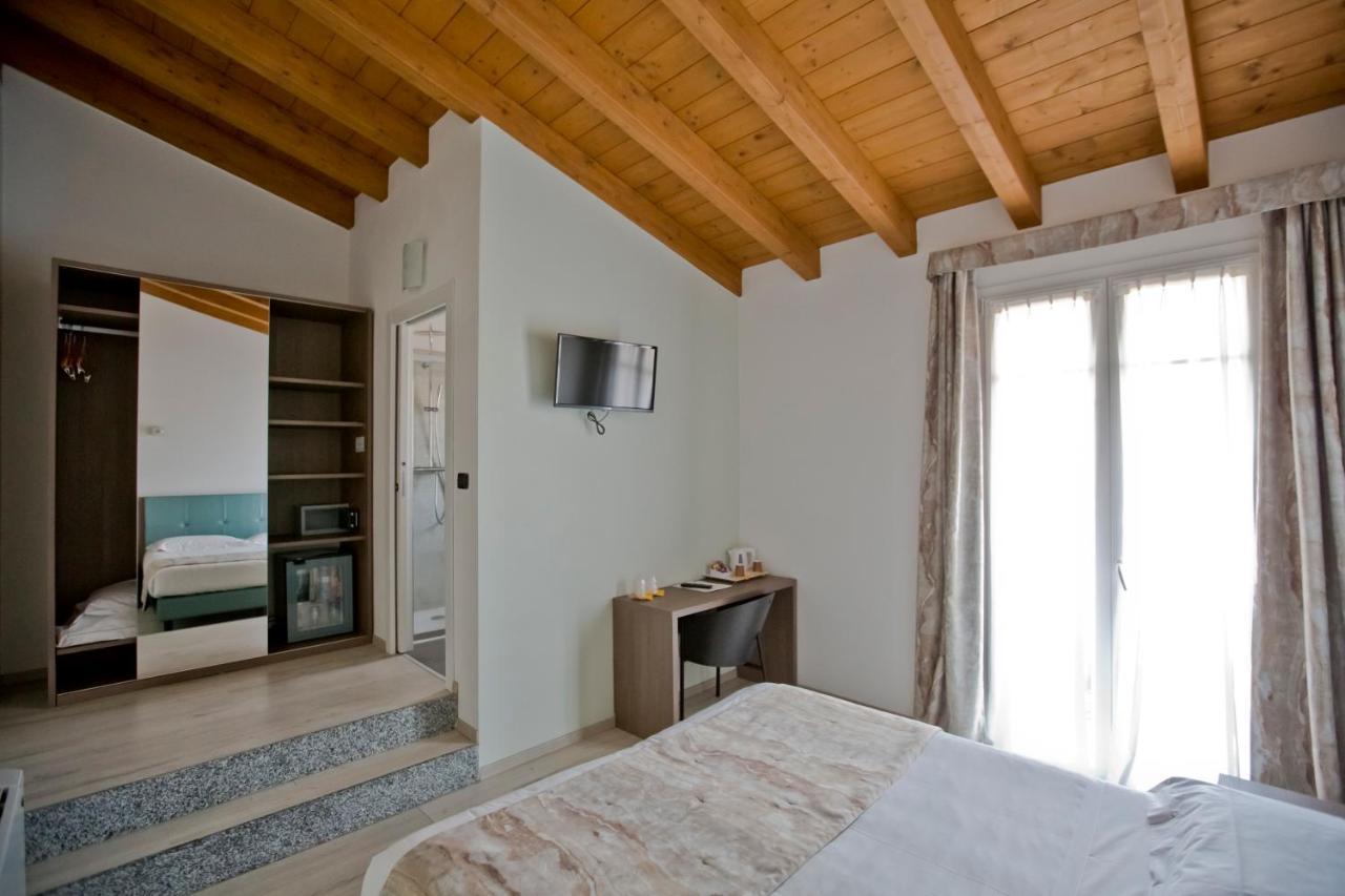 Di Hotel 4*