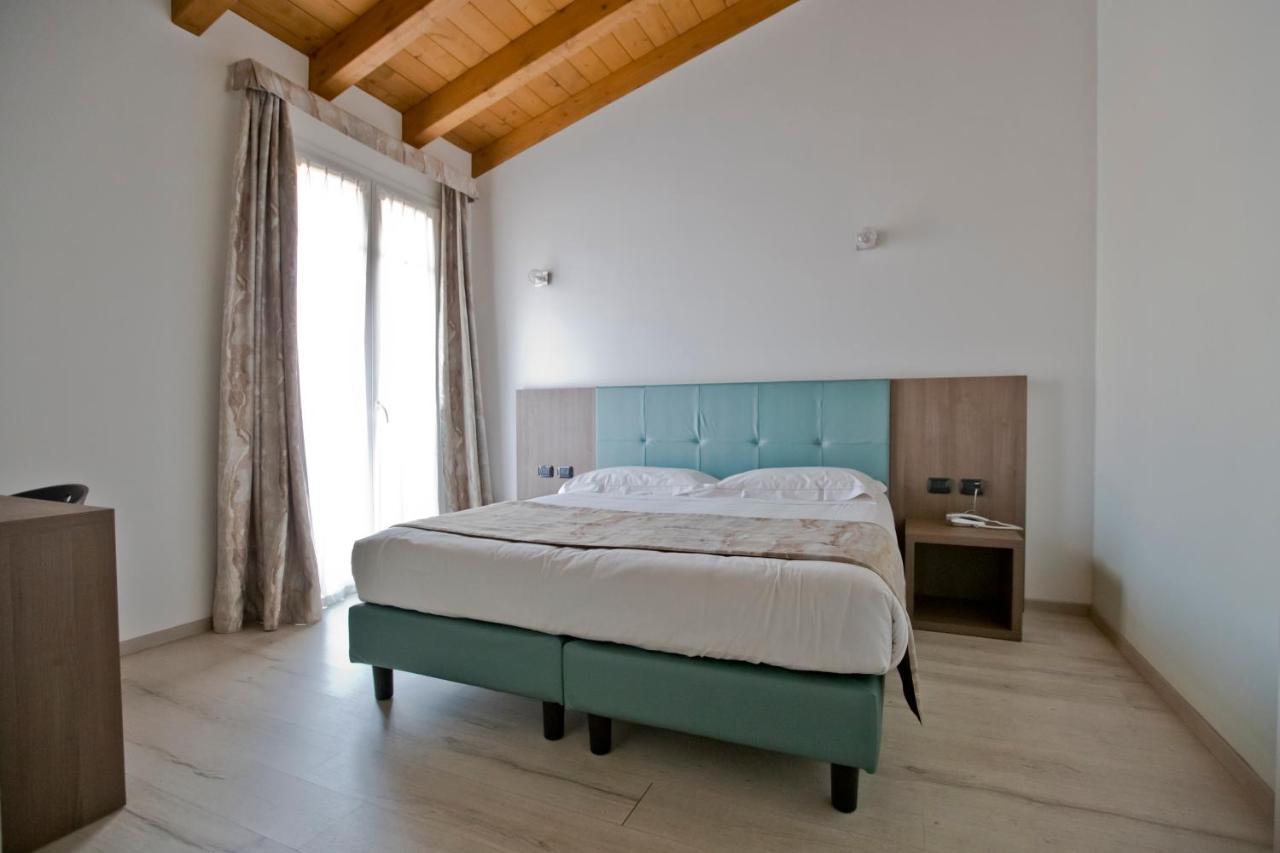 Hotel Di