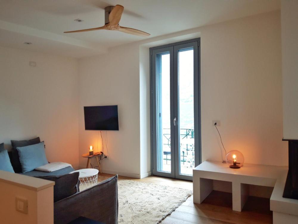 Ortensie & Oleandri Al - By Myhomeincomo Apartment Argegno