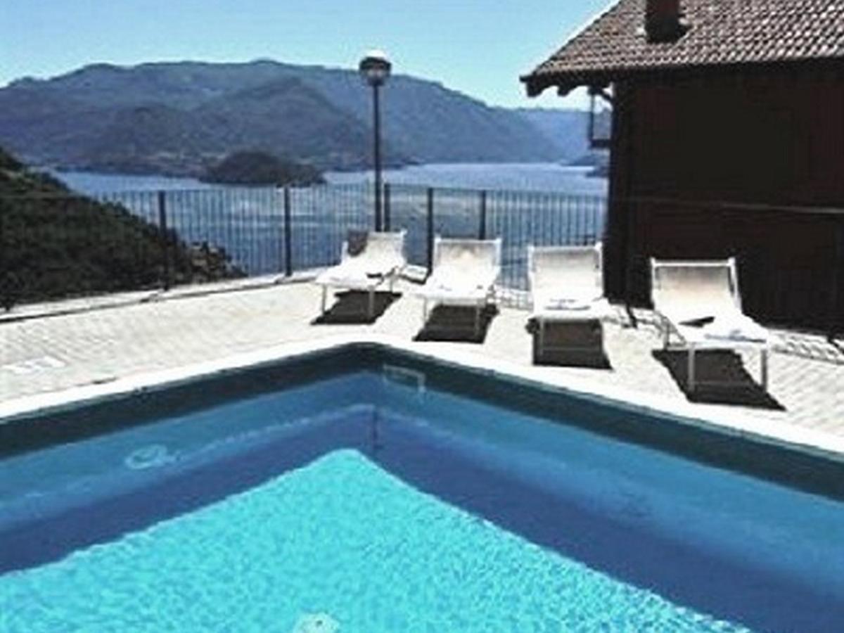 Vista D'oro Aparthotel Perledo