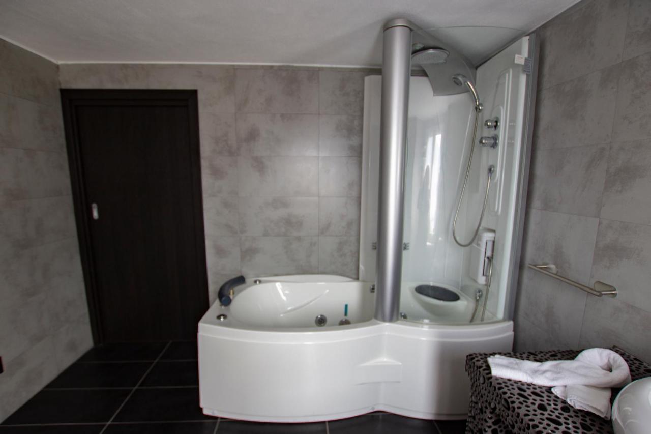 Apartment Ca' Lisa E Sofia Lezzeno