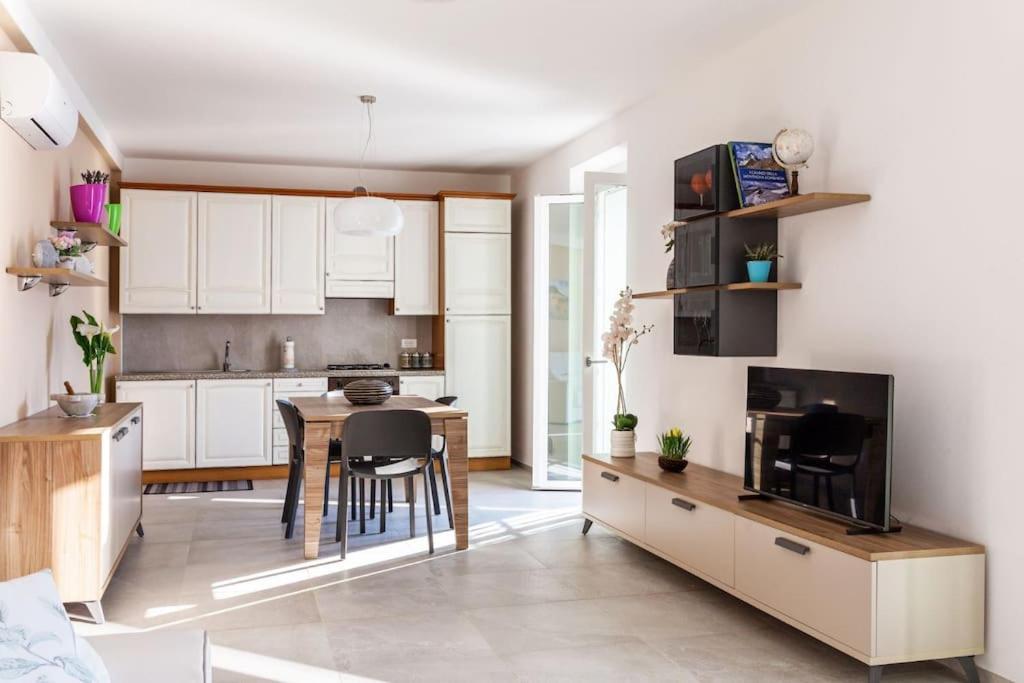 Celia's House Apartment *