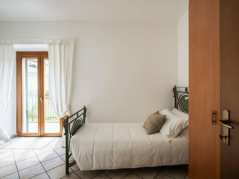 Leoni - Charming Full In Ferienhaus *
