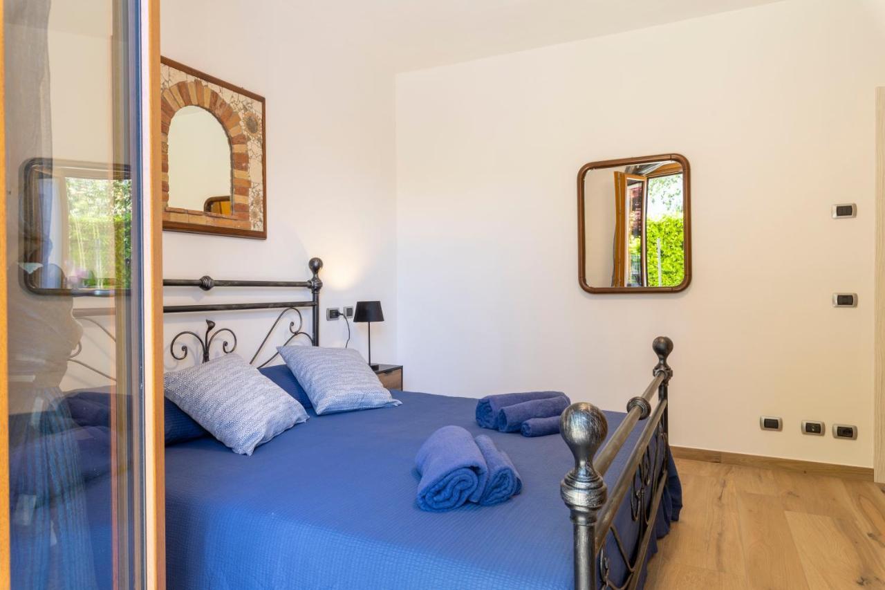 Apartment With Garden And Parking *