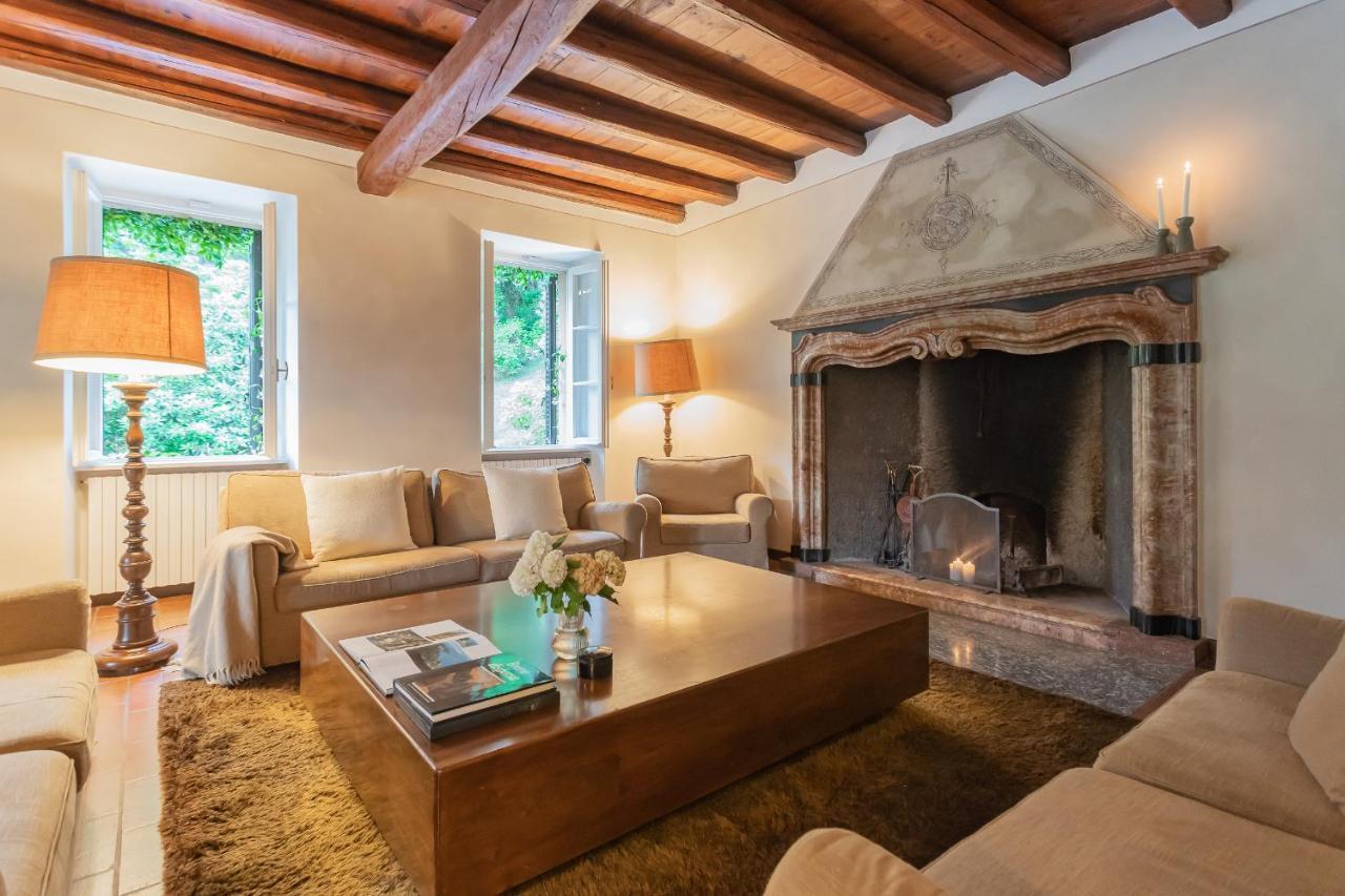 Riva By Rent All Como Villa *