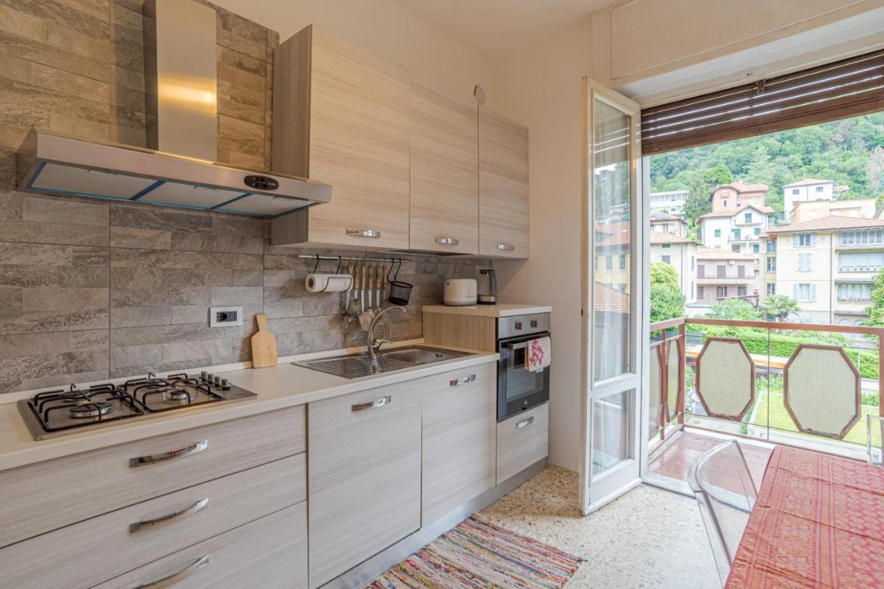 Lovely & Quiet - With Balcony & Parking * Côme
