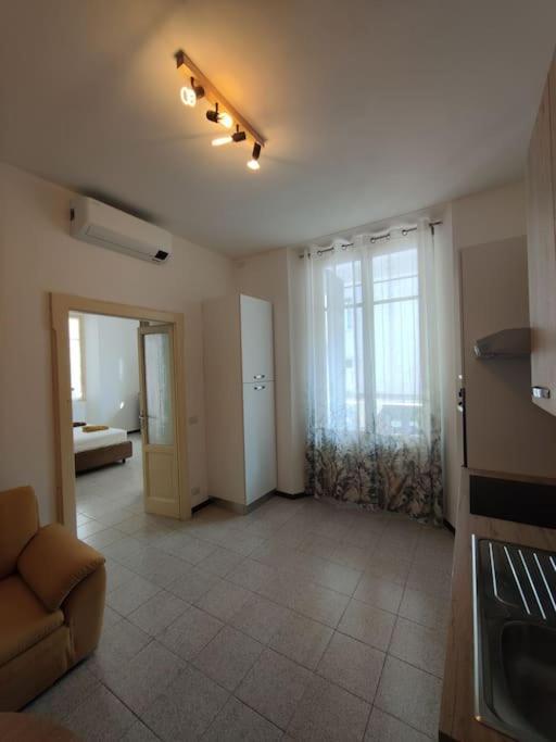 Casa J Apartment *