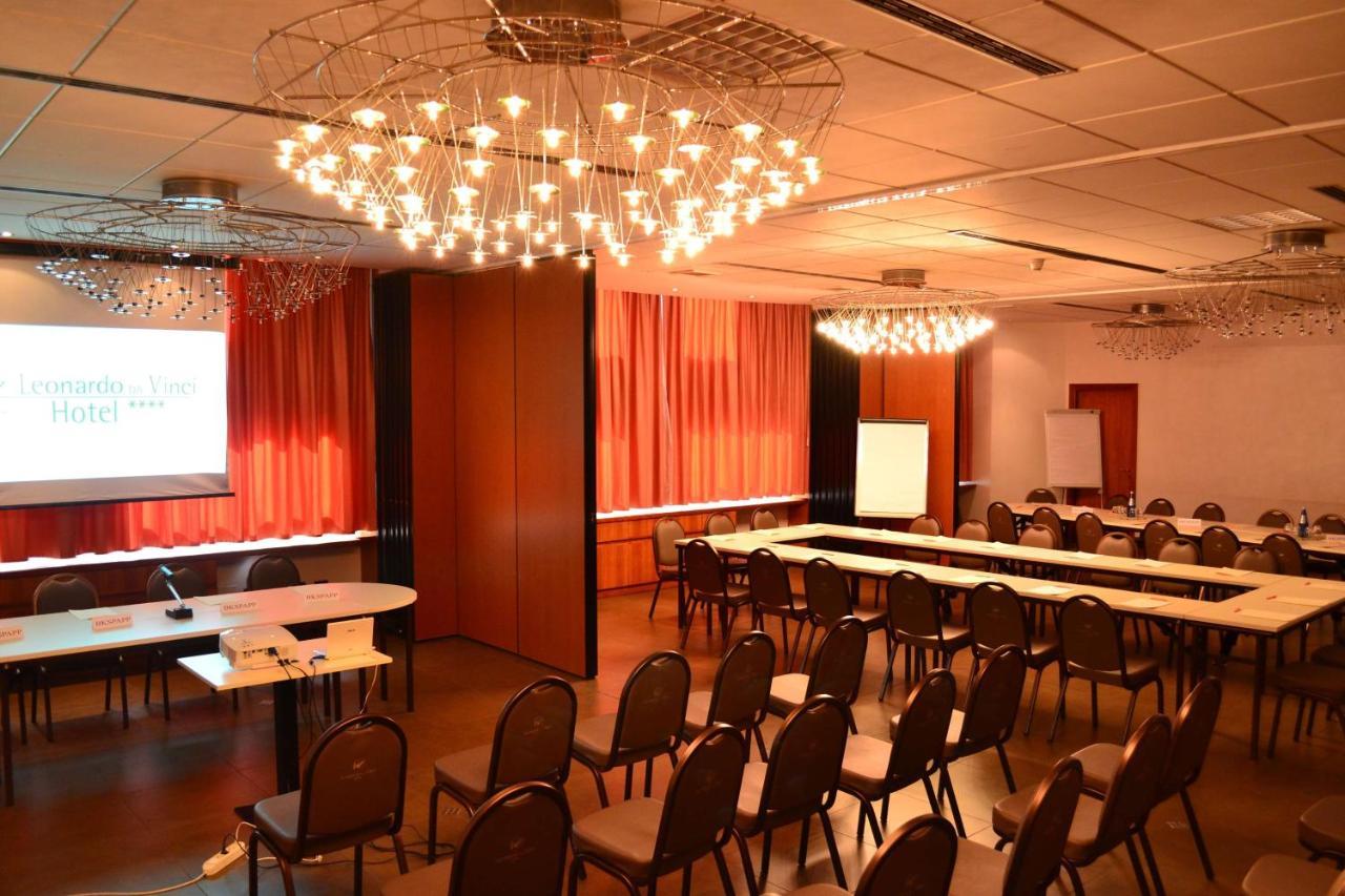 Western Leonardo Da Vinci 4* Erba