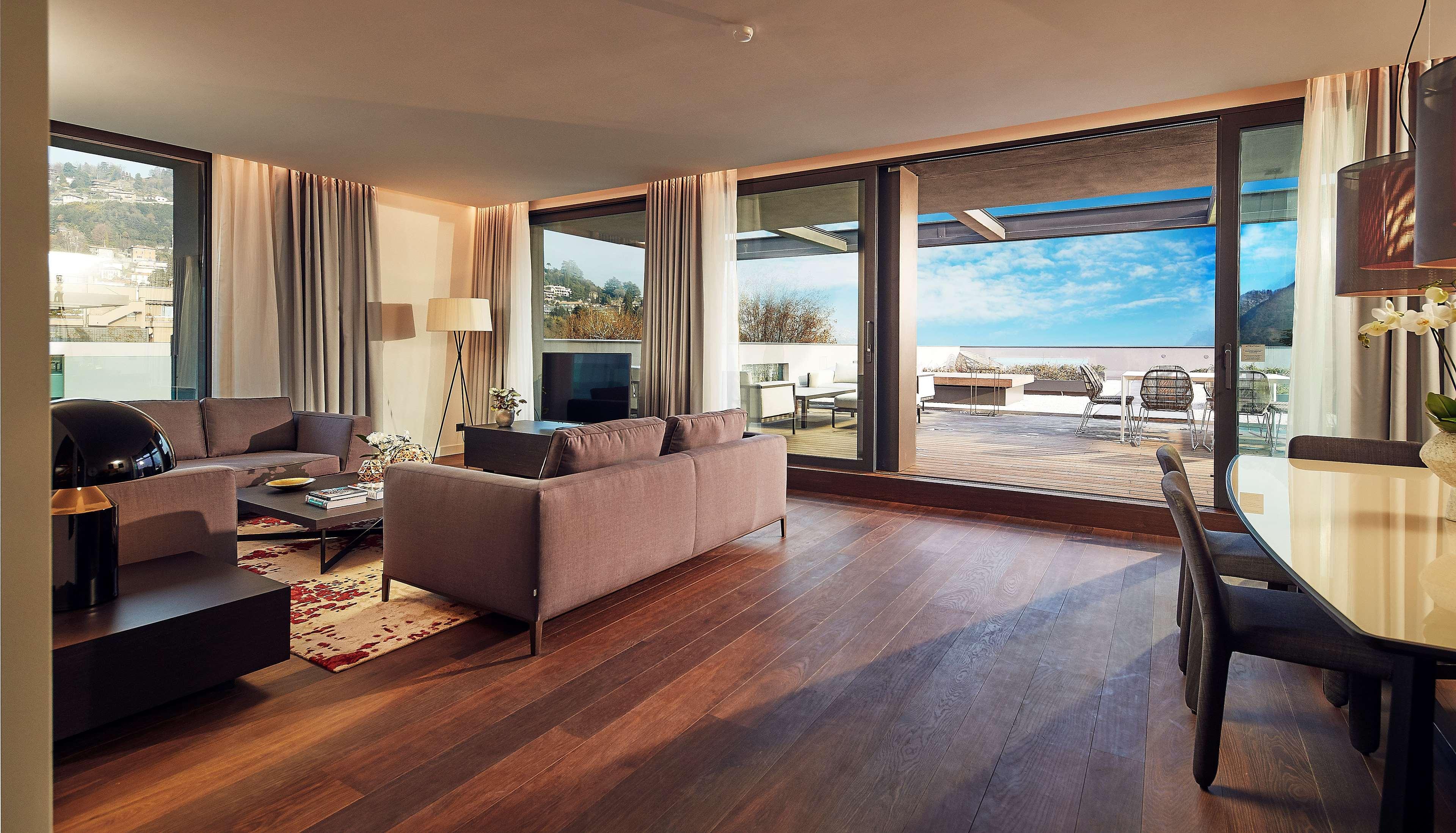 Hilton 4* Como