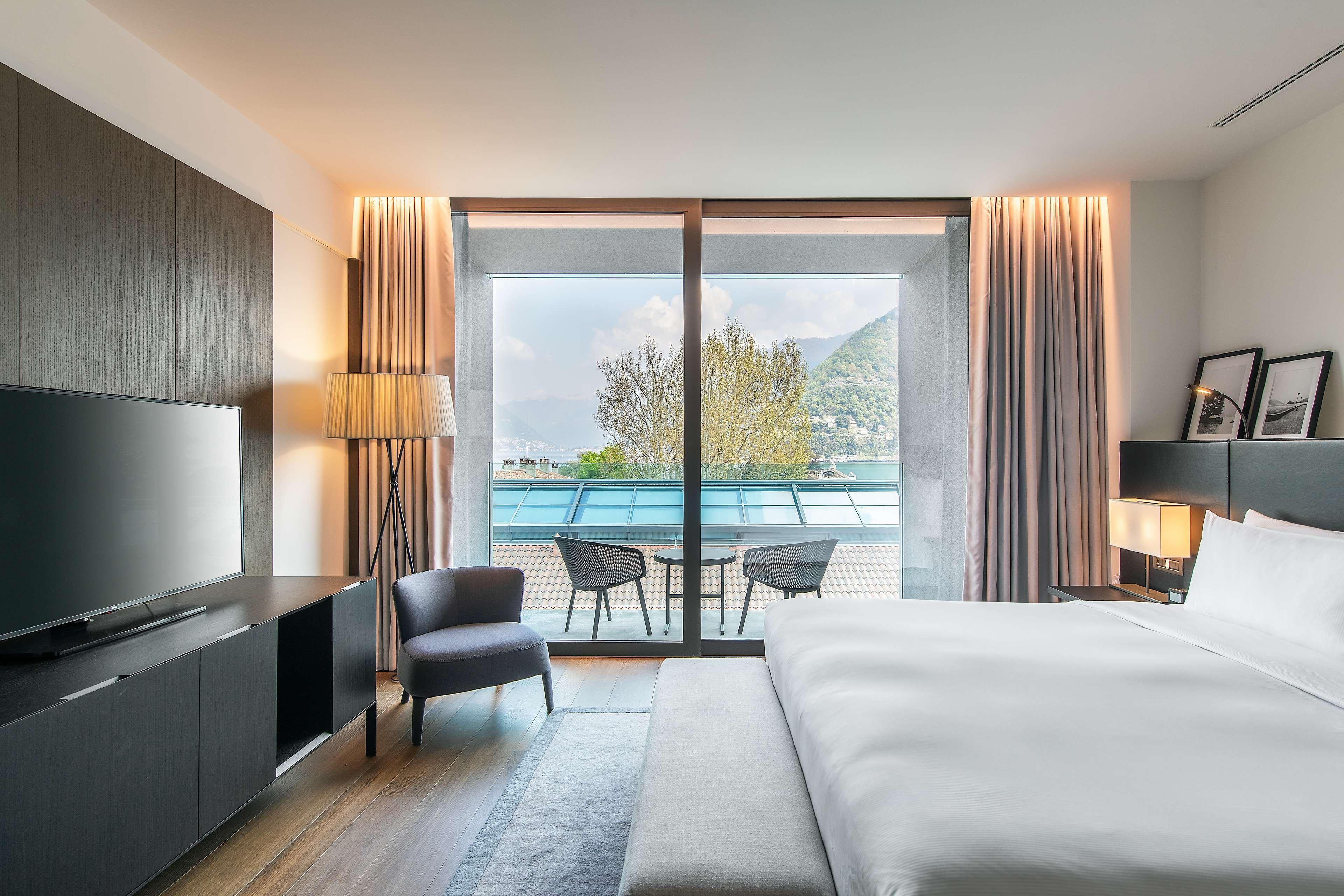 Hilton Como