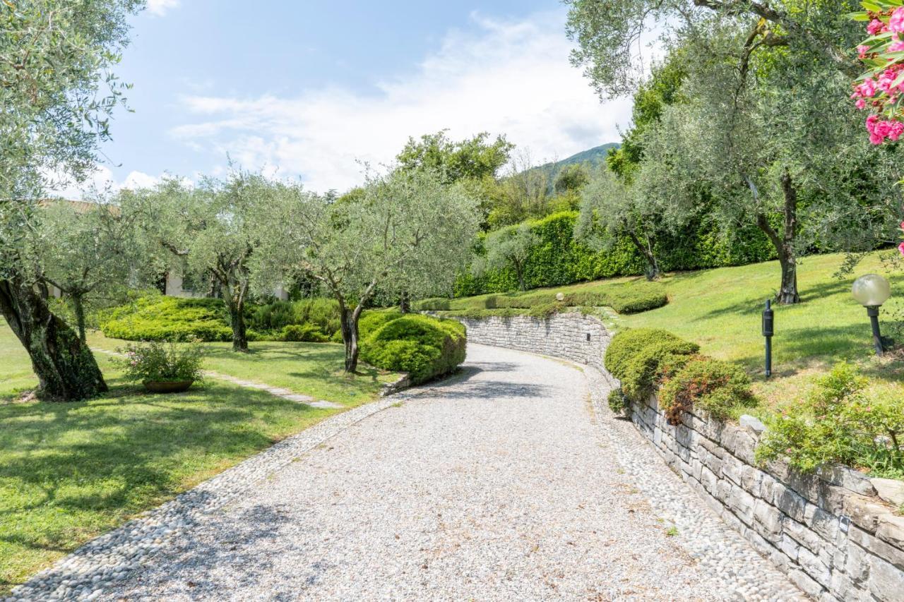 Villa Lakeview Olive Trees - Pool And Covered Parking *