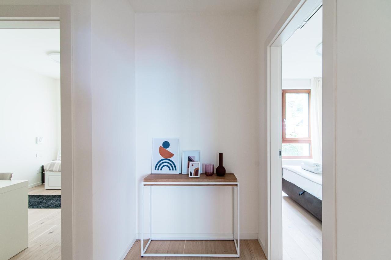 Apartment Bella Li - By Myhomeincomo *